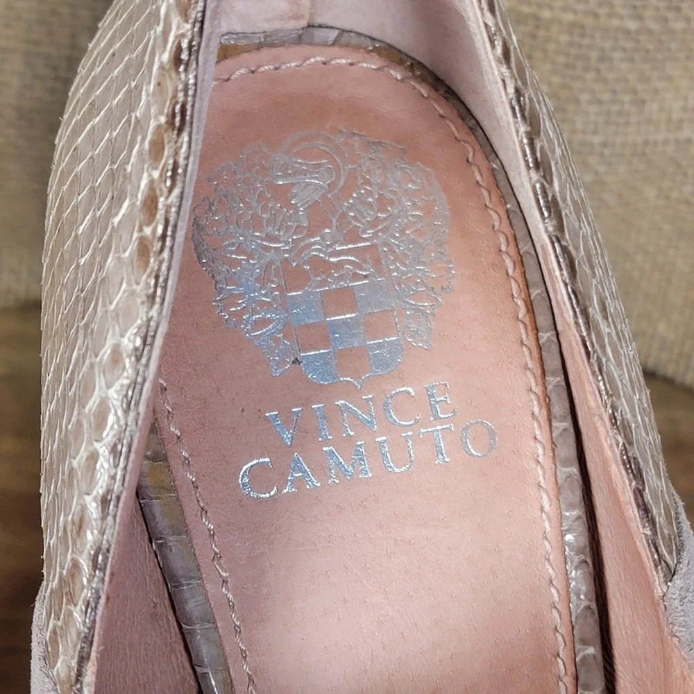 Vince Camuto Miki Peep‎ Toe Heels Ruched Suede Snakeskin Pumps Taupe Women's 10B